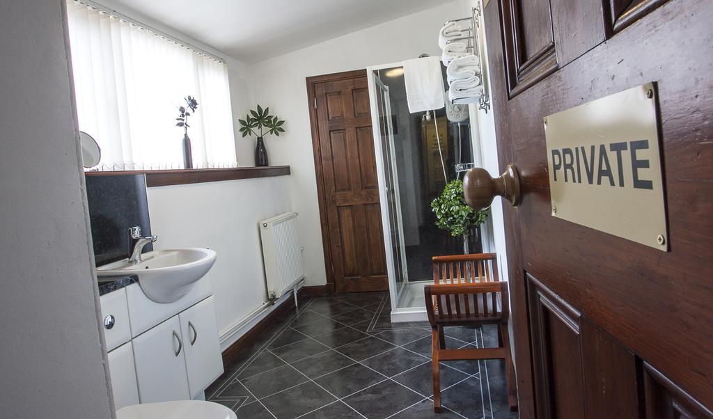 Eskdale Guest House إينفيرنيس الغرفة الصورة